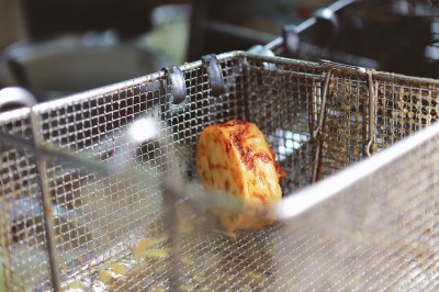 走进上海阿姨创业路 "弄堂美食"如何获得合法"身份证"