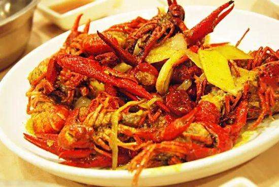 餐饮品牌如何跳出了兴衰魔咒？成为美食地标