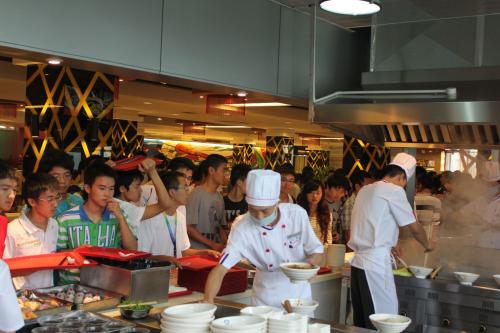 今年前三季餐饮业收入同比增近10%|餐饮界
