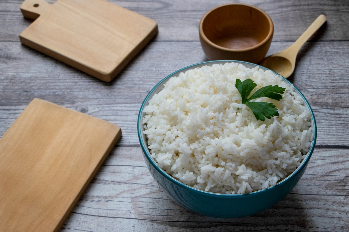 “餐”与“饮”深度协同，大窑饮品夯实佐餐价值