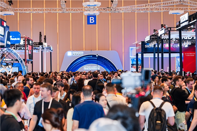 餐饮业迈入“具身智能”时代:沸点计划广交会亮相,为行业提供科技转型新范本